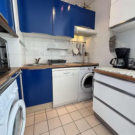 2 Pieces Avec Piscine Et Vue Mer, Parking A - Fr-1-246-708 Apartmán *